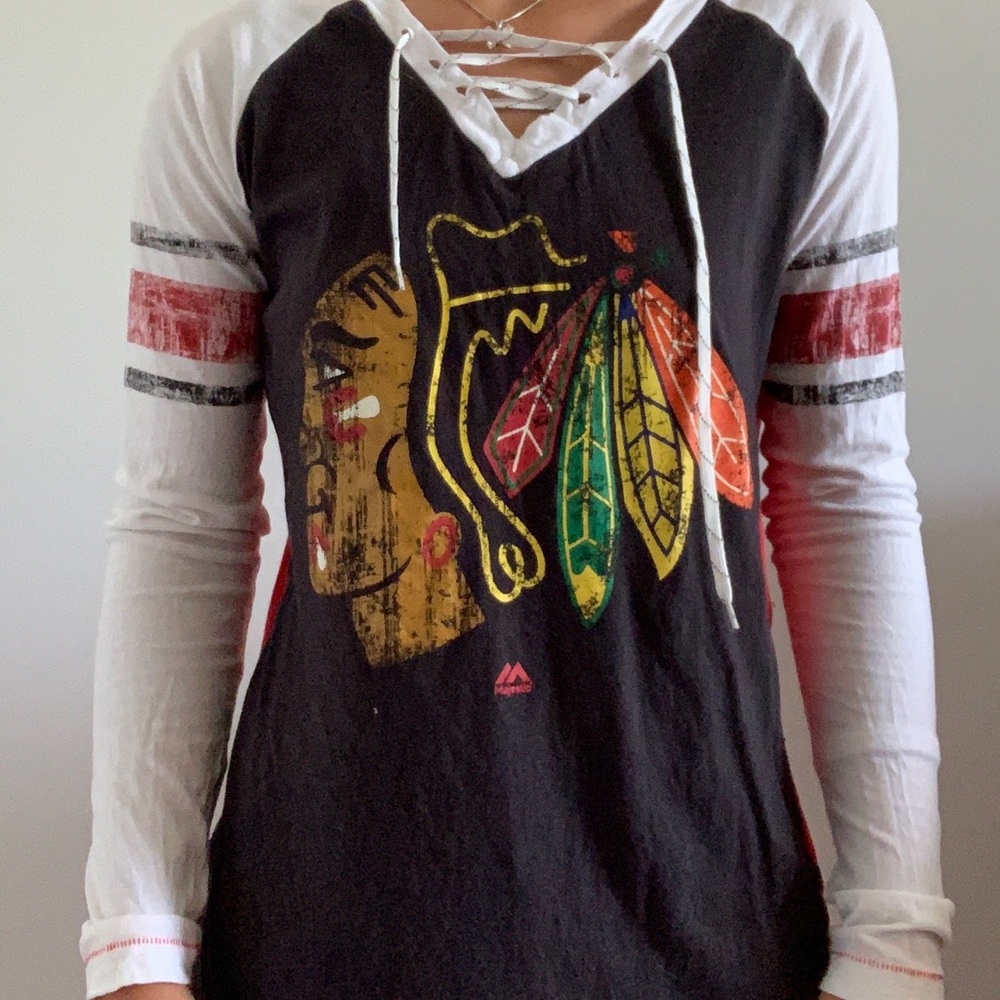 NHL Blackhawks Long-Sleeve Size: M